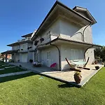 Al Glicine Вилла Алтопасчио